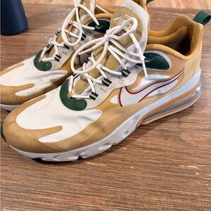Nike Tan and Green Sneakers